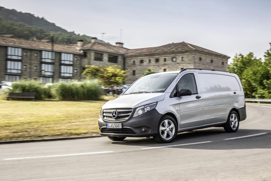  Mercedes-Benz Vito Panel Van 2014 года  (фото 37 из 45)